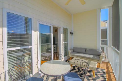 Apartamento 91 Waters Edge Folly Charm