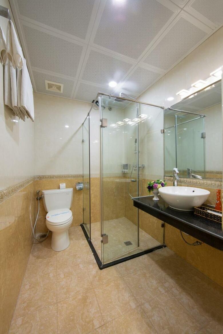 Royal Palace Hotel