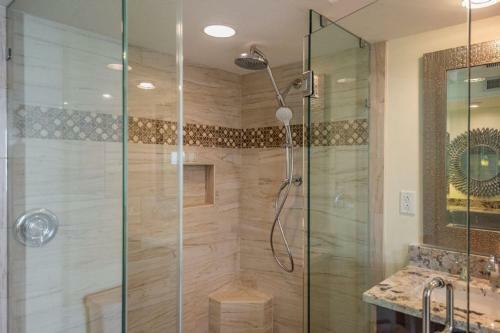 Apartamento Chas. Oceanfront 419 Condo