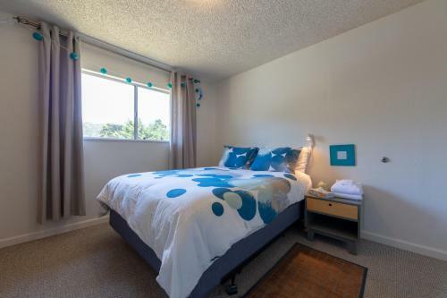 Coastal Conifer Hideaway