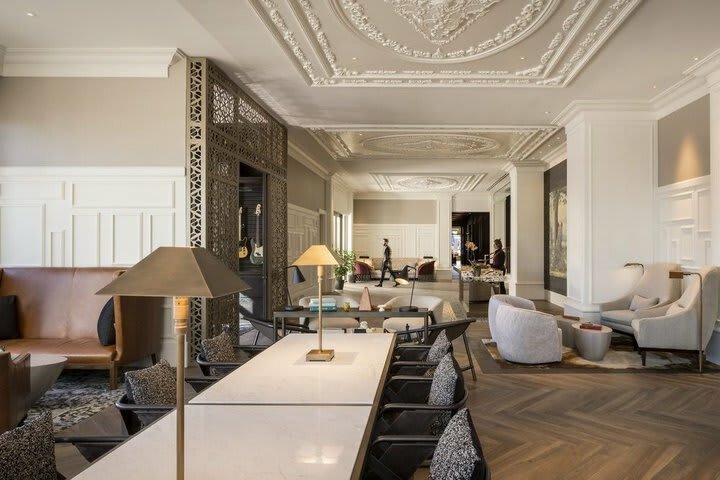 The Elizabeth Hotel, Autograph Collection