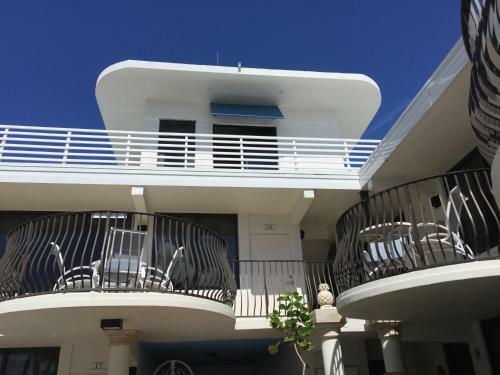Hotel High Noon Beach Resort