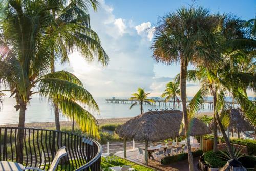 Hotel High Noon Beach Resort
