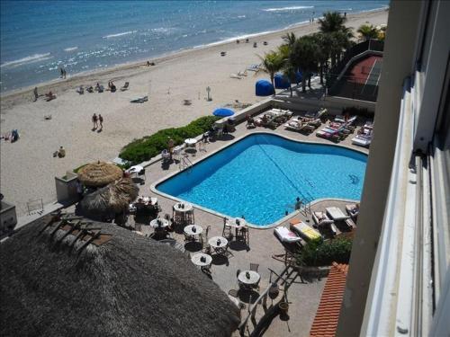 Private Beach Apartment (1/1)
