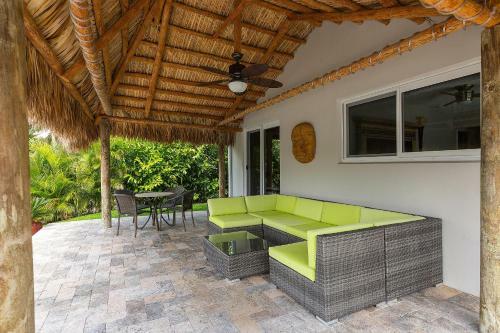 Casa Verde By The Sea