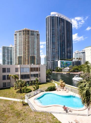 Apartamento Artrageous On The River
