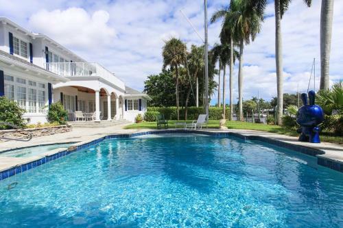 Villa The Grand Estate