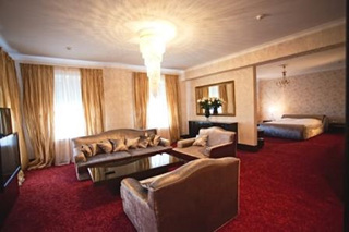 Maxim Pasha Hotel