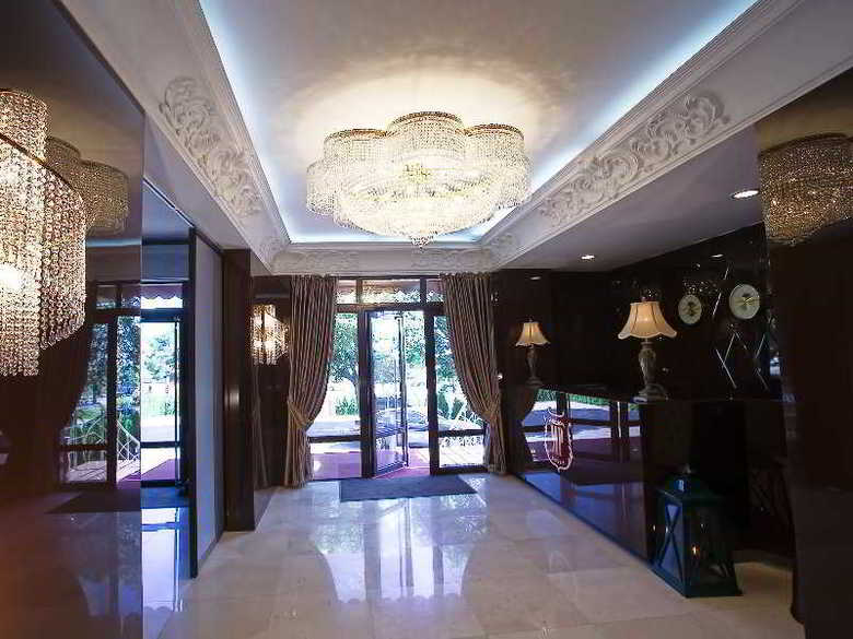 Maxim Pasha Hotel