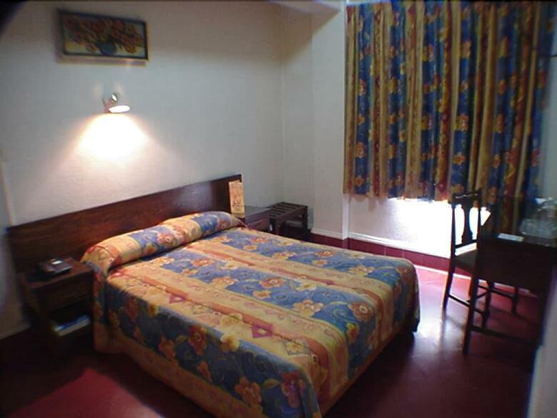 Hotel 5a Avenida