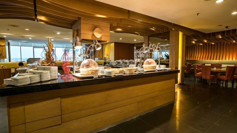 Hotel Novotel Kota Kinabalu 1borneo