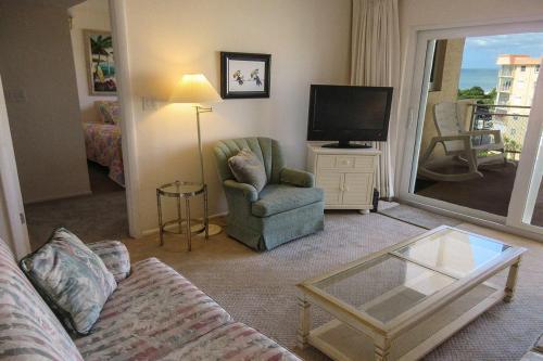 Leonardo Arms #610 Apartment