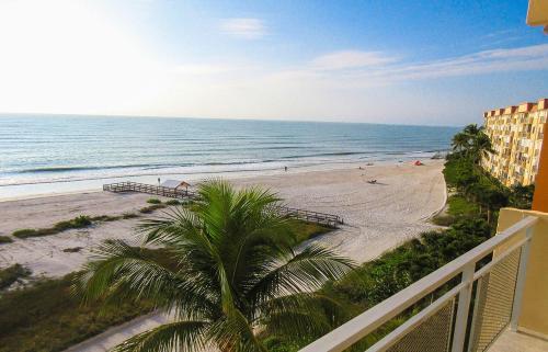 Apartamento Leonardo Arms 503 Condo
