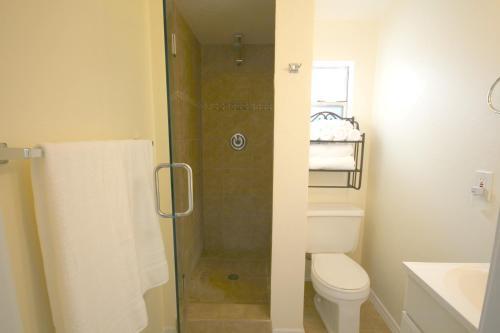 230 Palermo Cirle Home