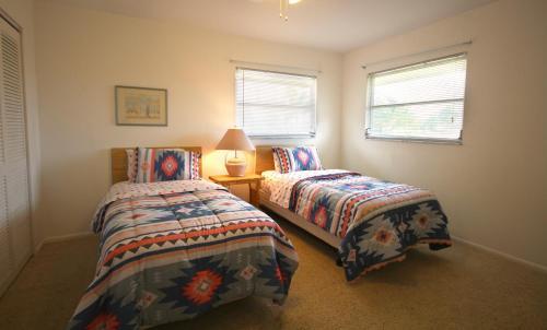 Apartamento 7946 Estero Blvd., Upstairs Duplex