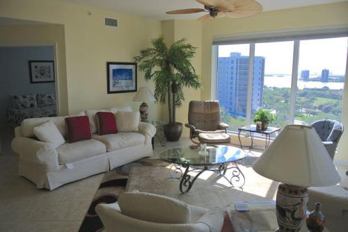 Apartamento Waterside - Three Bedroom Condominium 283