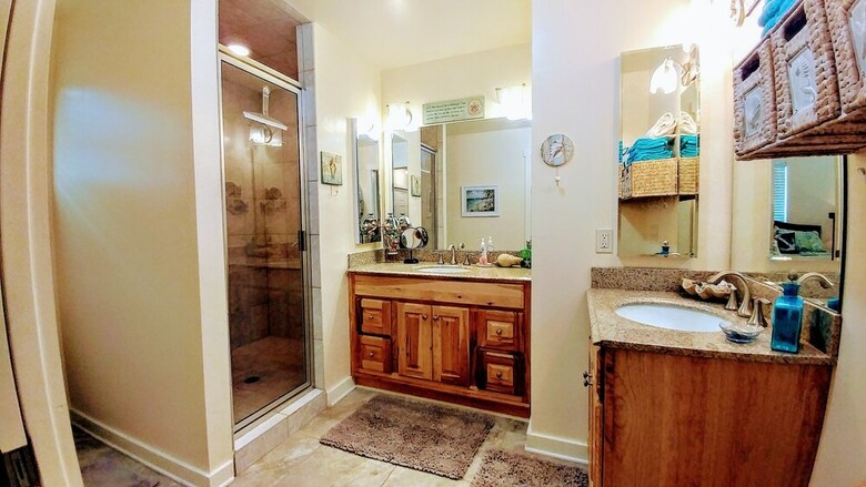 Blue Starfish Estate - Three Bedroom Home