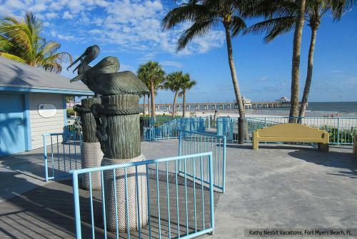 Estero Beach & Tennis #1108a Apartment
