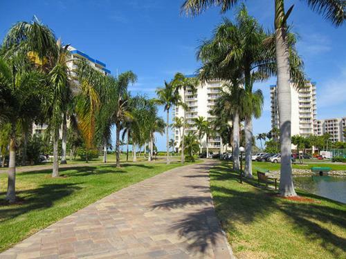 Estero Beach & Tennis 608b Apartment