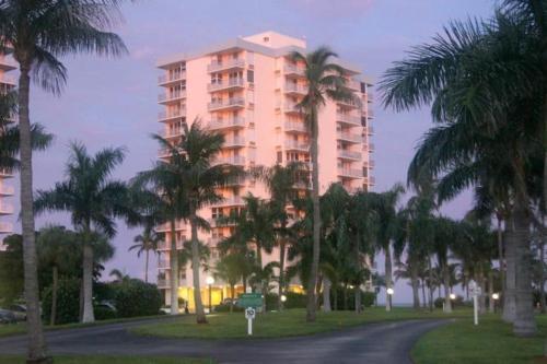 Estero Beach & Tennis #1006c Apartment