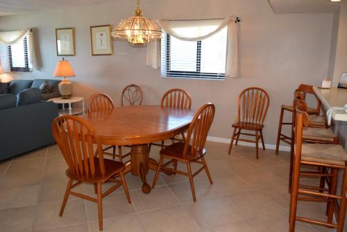Apartamento Surf Dweller 412 Condo