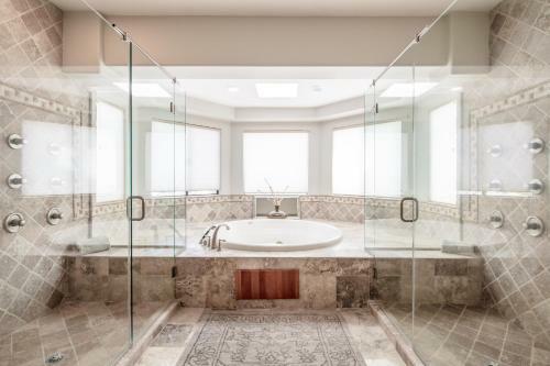Extravagant Fountain Hills Estate Home