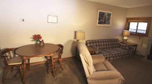 Apartamento 113b Tennis Club Condo