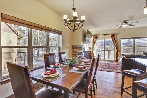 Rendezvous Lookout Point Luxury Chalet