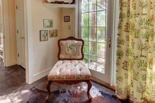 Eva's Guest House