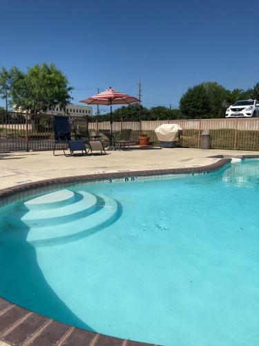 Motel Windcrest Inn And Suites