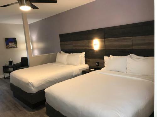 Hom, A Trademark Collection Hotel