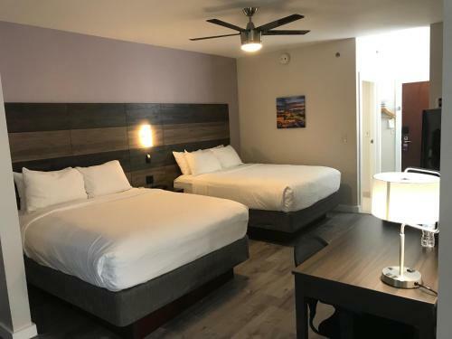 Hom, A Trademark Collection Hotel