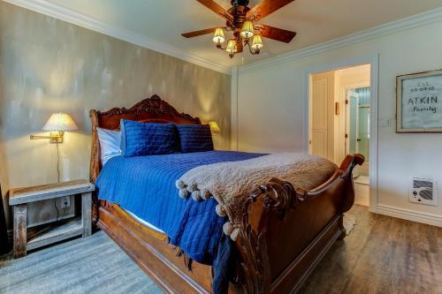 Brianwood Condos