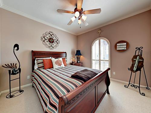 16634 Jamaica Cove Rd Home