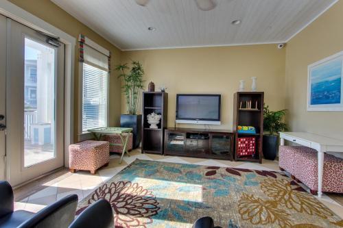 6 Flip Flops At Pointe West