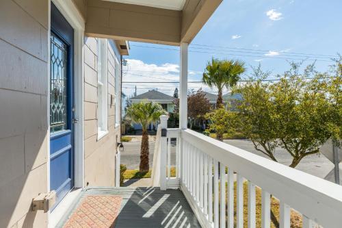 38th Street Retreat - Master Unit