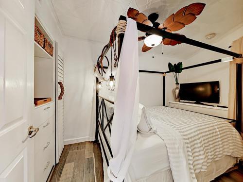 6102 Seawall Blvd Cottage Unit 268
