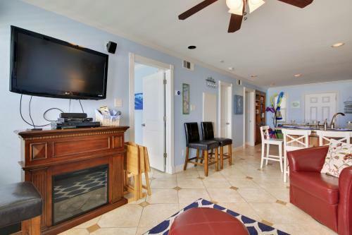 Seascape 2112 Hotel Room