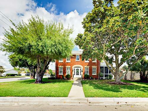 4628 Woodrow Home