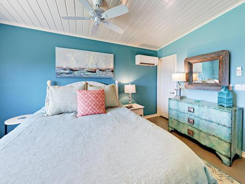 2611 Avenue Q Cottage