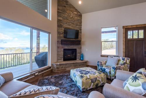 Shundahai Lodge At Bear Lake