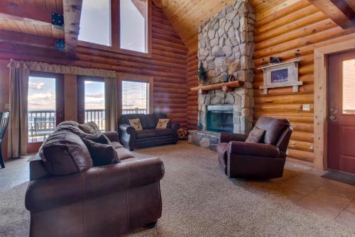 Cabin Overlooking The Harbor