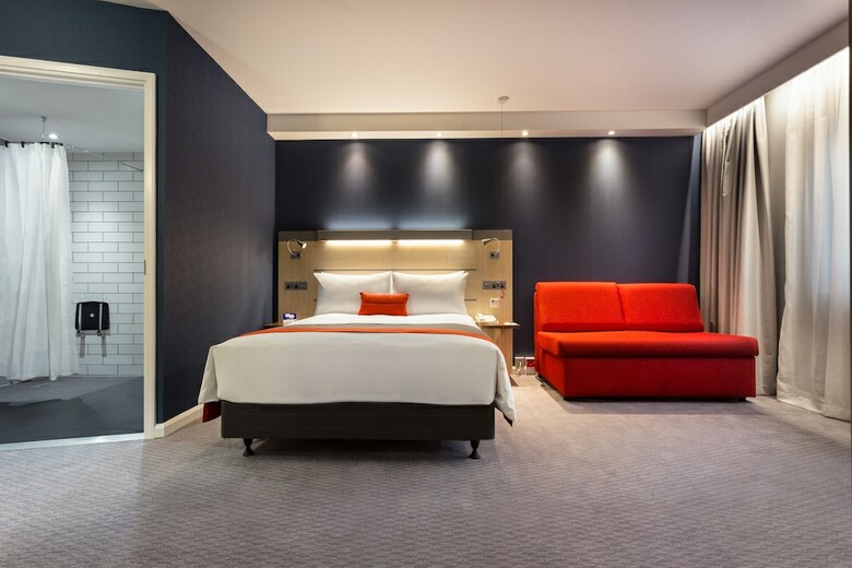 Hotel Holiday Inn Express Watford Junction