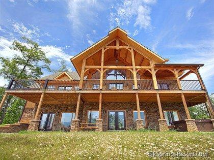 Amazing Views Retreat Holiday Home