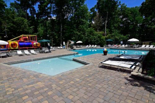2114 Smoky Mountain High