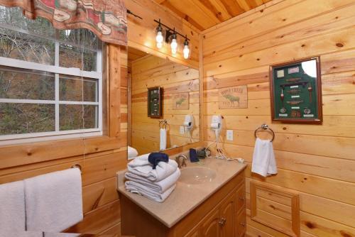 Black Bear Holler Cabin