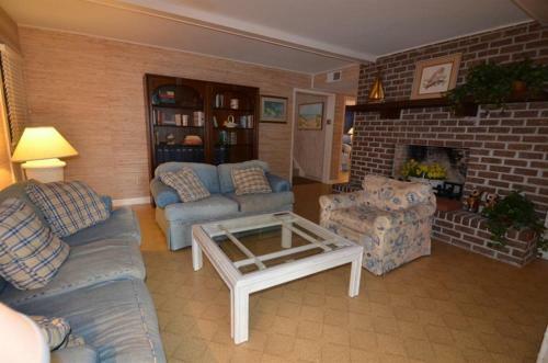 Windy Hill Holiday Home #136