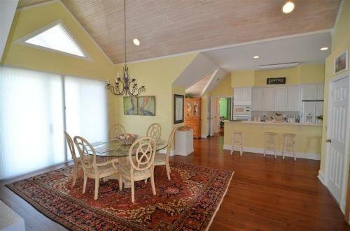 Daniel Holiday Home #726