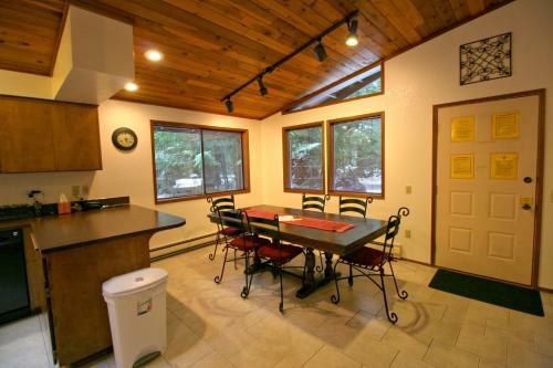 Two Bedroom Cabin - 23sl
