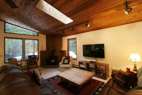 Two Bedroom Cabin - 23sl